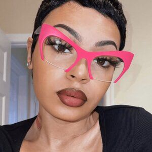 Pink Y2K Cat-Eye Oversized Glasses – Bold Retro Statement Frames